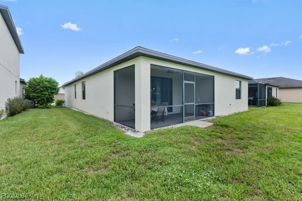 14378 Vindel Circle E Fort Myers FL 33905