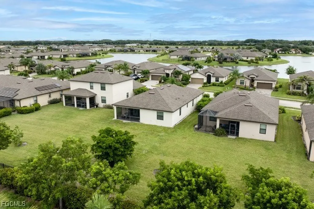 14378 Vindel Circle E Fort Myers FL 33905