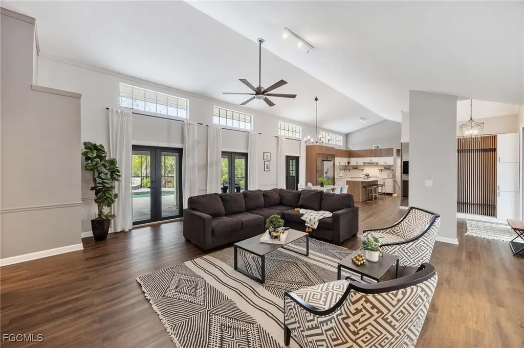 185 Palm River Boulevard Naples FL 34110