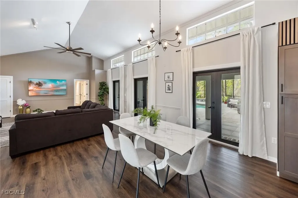 185 Palm River Boulevard Naples FL 34110