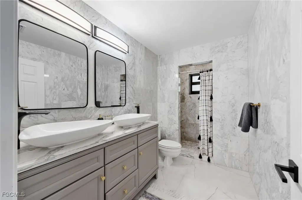 185 Palm River Boulevard Naples FL 34110