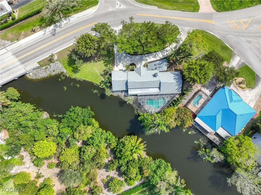 185 Palm River Boulevard Naples FL 34110