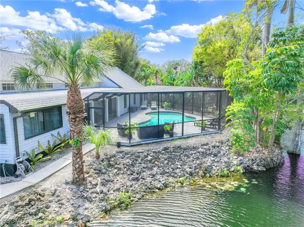 185 Palm River Boulevard Naples FL 34110