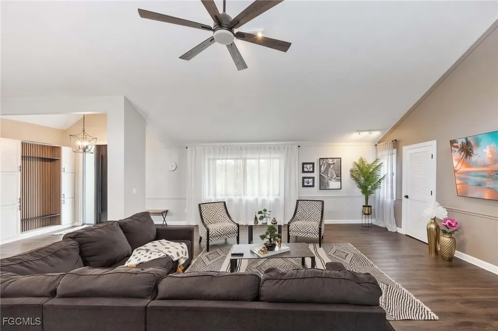 185 Palm River Boulevard Naples FL 34110
