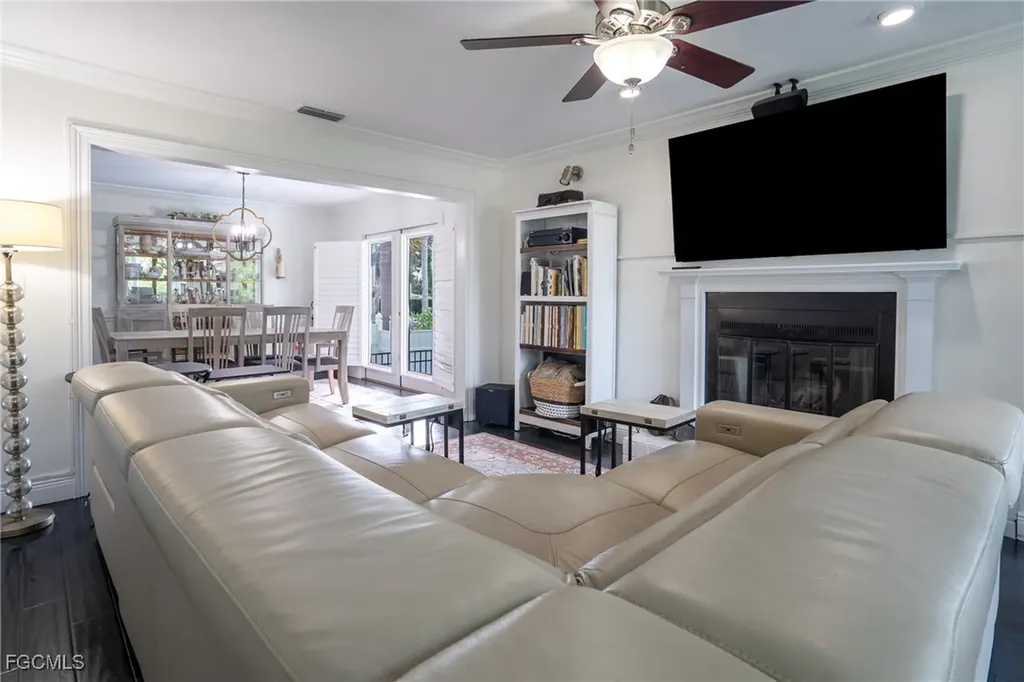 1410 El Prado Avenue Fort Myers FL 33901