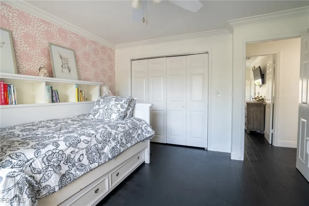 1410 El Prado Avenue Fort Myers FL 33901