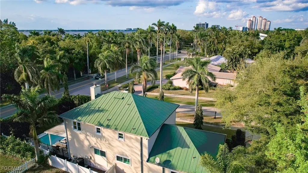 1410 El Prado Avenue Fort Myers FL 33901