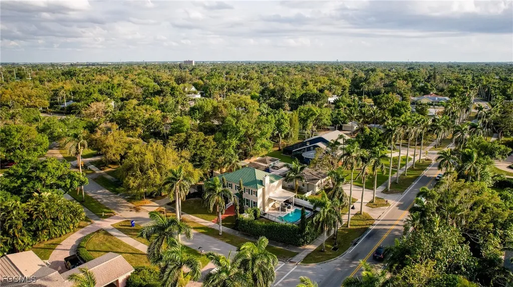 1410 El Prado Avenue Fort Myers FL 33901