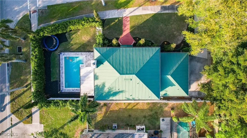 1410 El Prado Avenue Fort Myers FL 33901