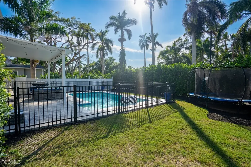 1410 El Prado Avenue Fort Myers FL 33901