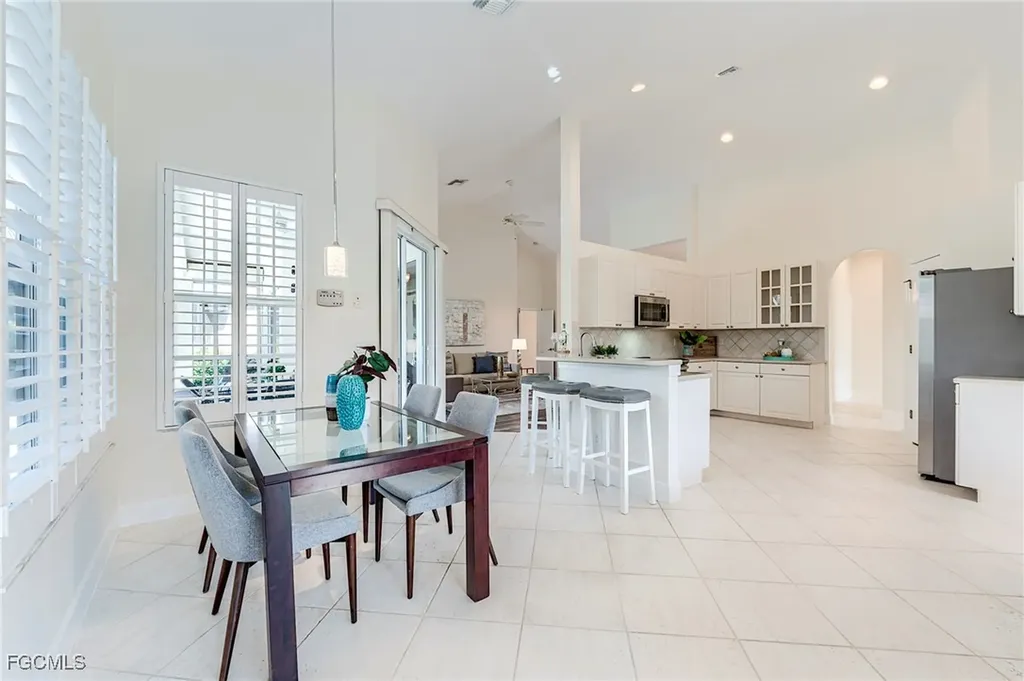 8865 New Castle Drive Fort Myers FL 33908