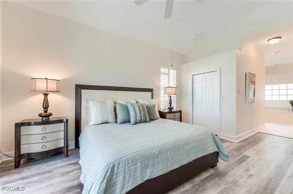 8865 New Castle Drive Fort Myers FL 33908