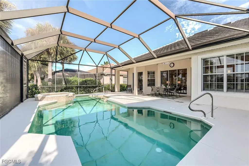 8865 New Castle Drive Fort Myers FL 33908