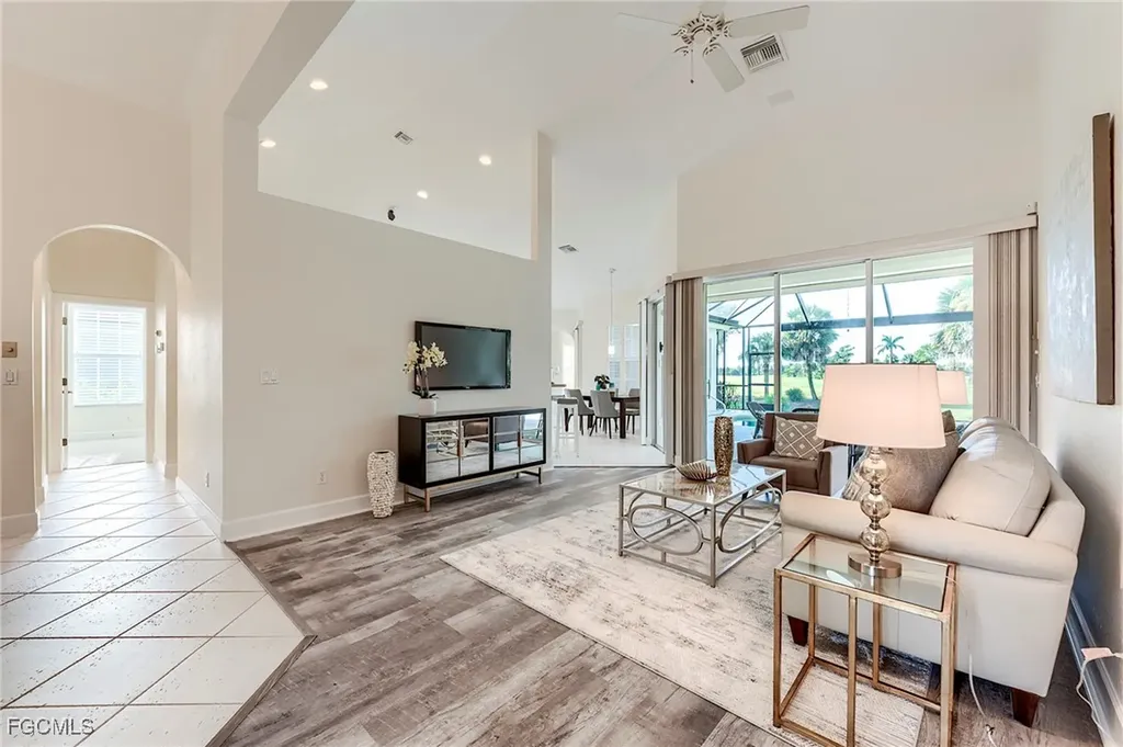 8865 New Castle Drive Fort Myers FL 33908