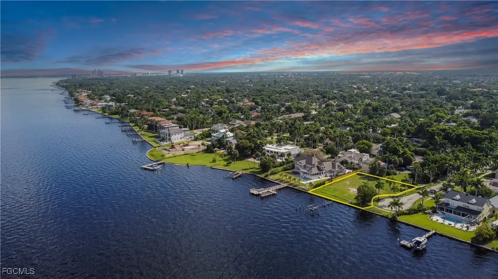 1301 Rio Vista Avenue Fort Myers FL 33901