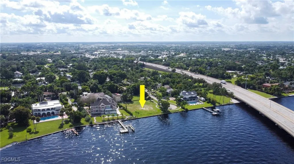 1301 Rio Vista Avenue Fort Myers FL 33901