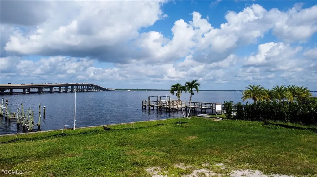 1301 Rio Vista Avenue Fort Myers FL 33901