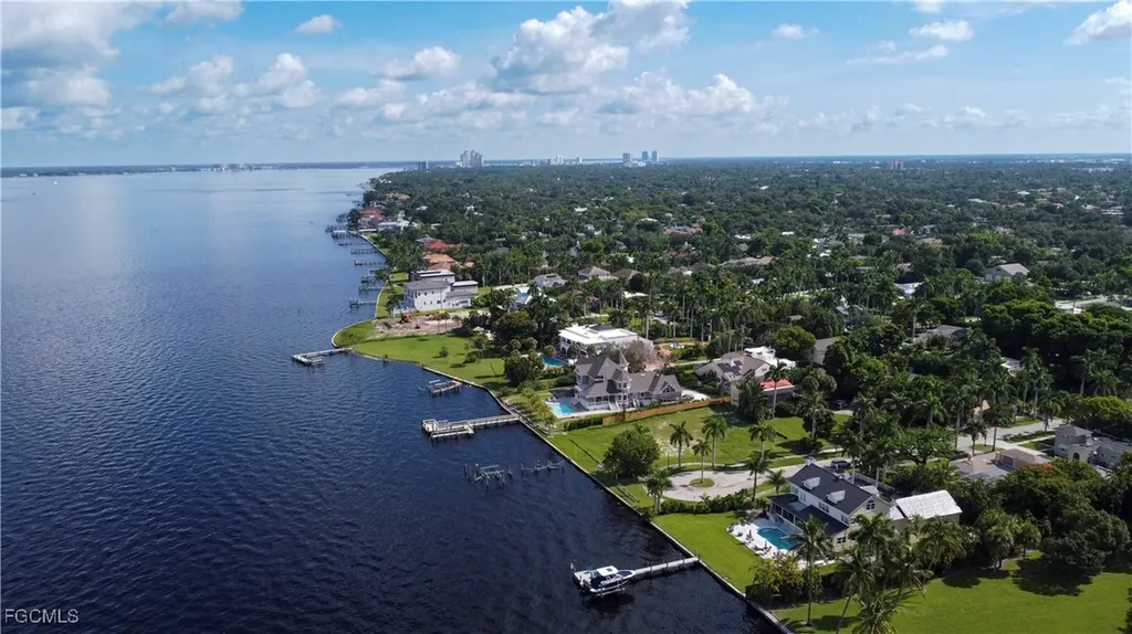 1301 Rio Vista Avenue Fort Myers FL 33901