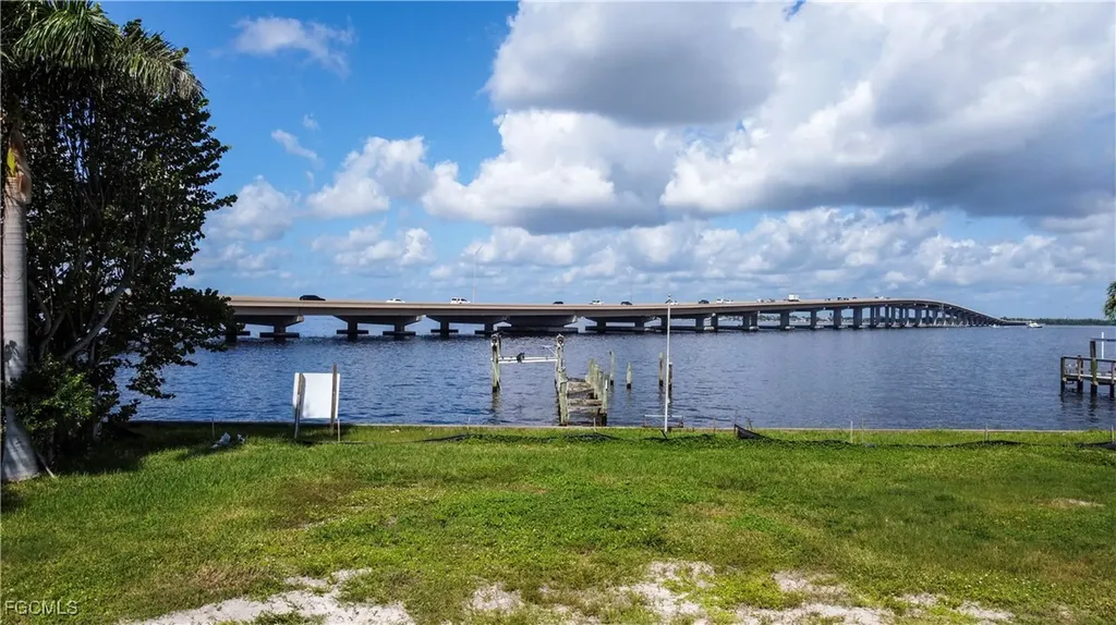 1301 Rio Vista Avenue Fort Myers FL 33901