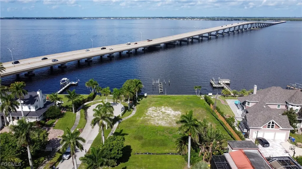 1301 Rio Vista Avenue Fort Myers FL 33901