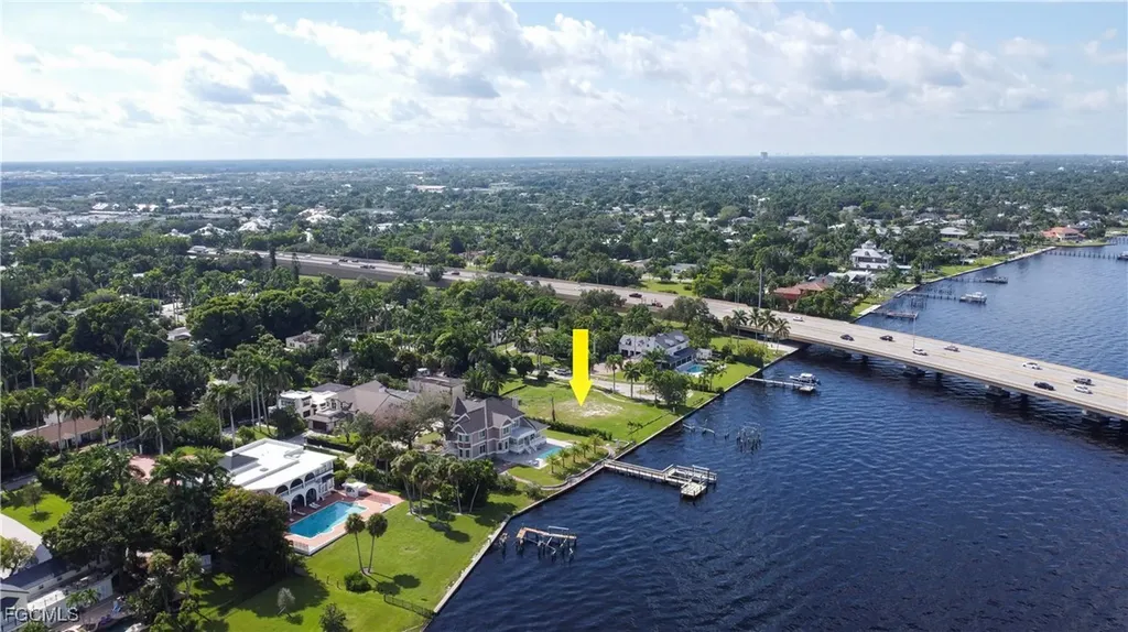 1301 Rio Vista Avenue Fort Myers FL 33901