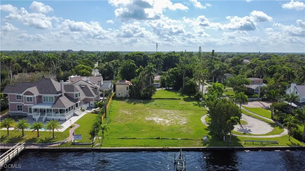 1301 Rio Vista Avenue Fort Myers FL 33901