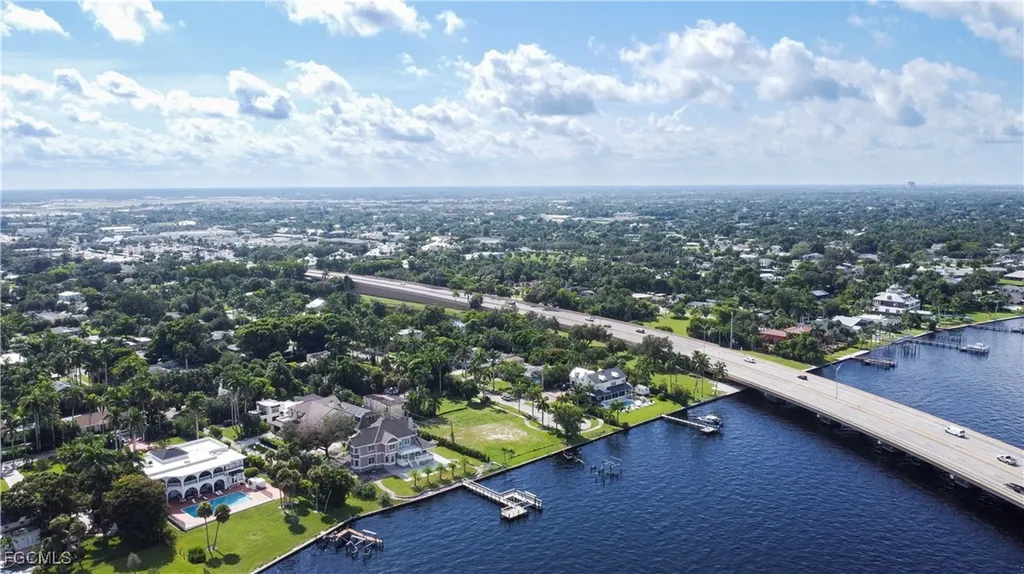 1301 Rio Vista Avenue Fort Myers FL 33901