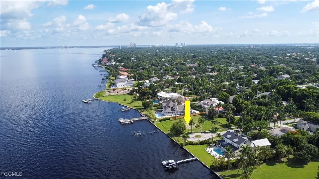 1301 Rio Vista Avenue Fort Myers FL 33901