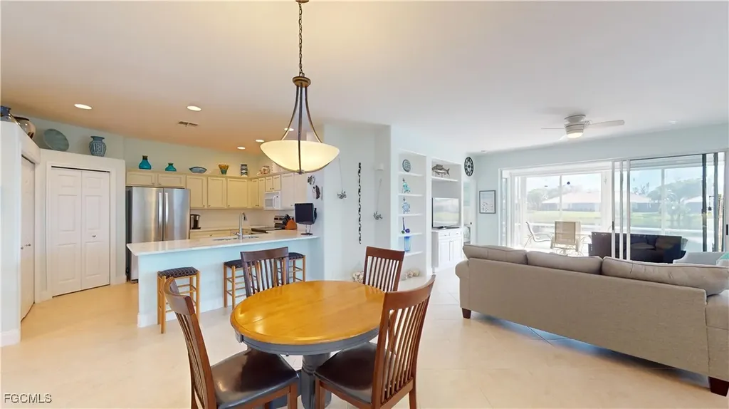 8797 E Bay Circle Fort Myers FL 33908