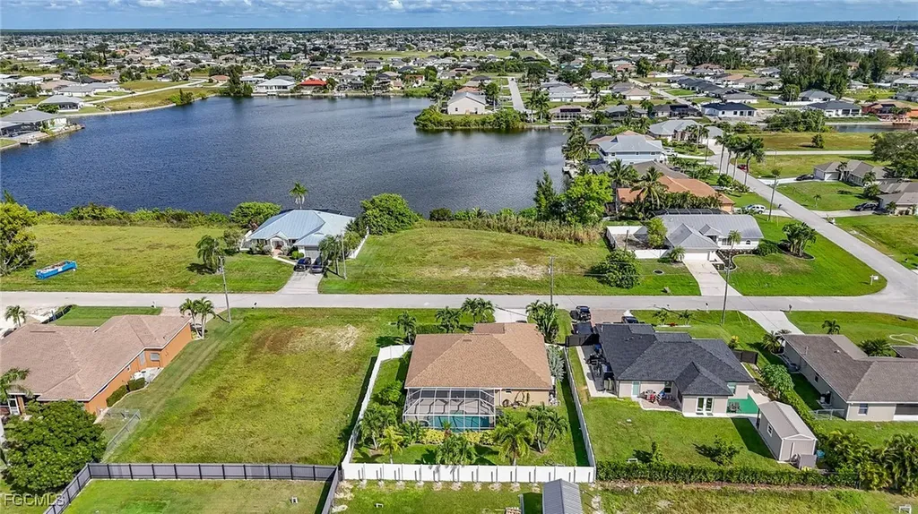 334 NE 17th Street Cape Coral FL 33909