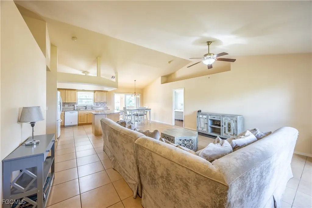 334 NE 17th Street Cape Coral FL 33909