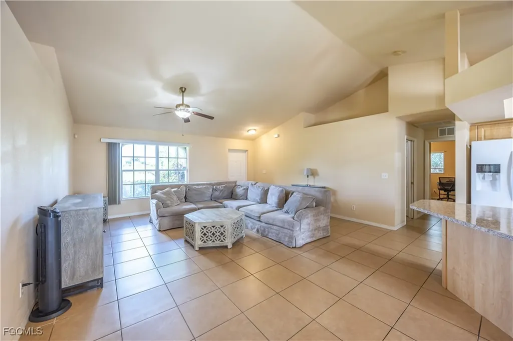 334 NE 17th Street Cape Coral FL 33909