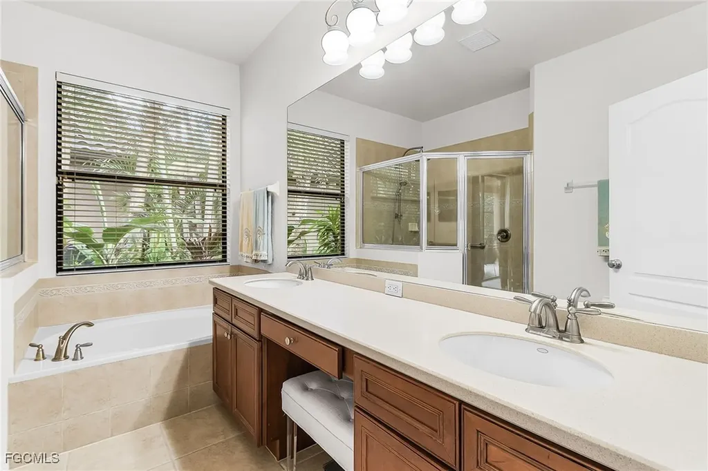 11994 Country Day Circle Fort Myers FL 33913