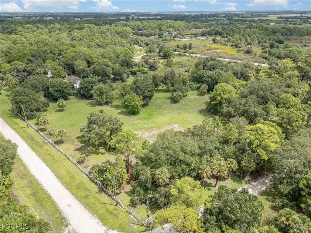 1175 Everglades Avenue Clewiston FL 33440