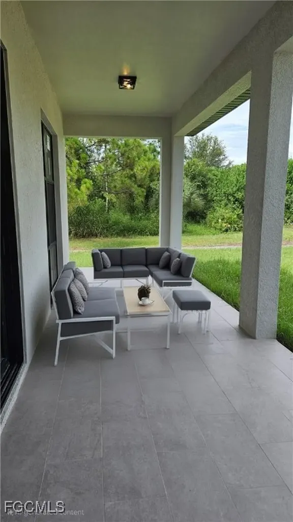 1102 Greenwood Avenue Lehigh Acres FL 33972