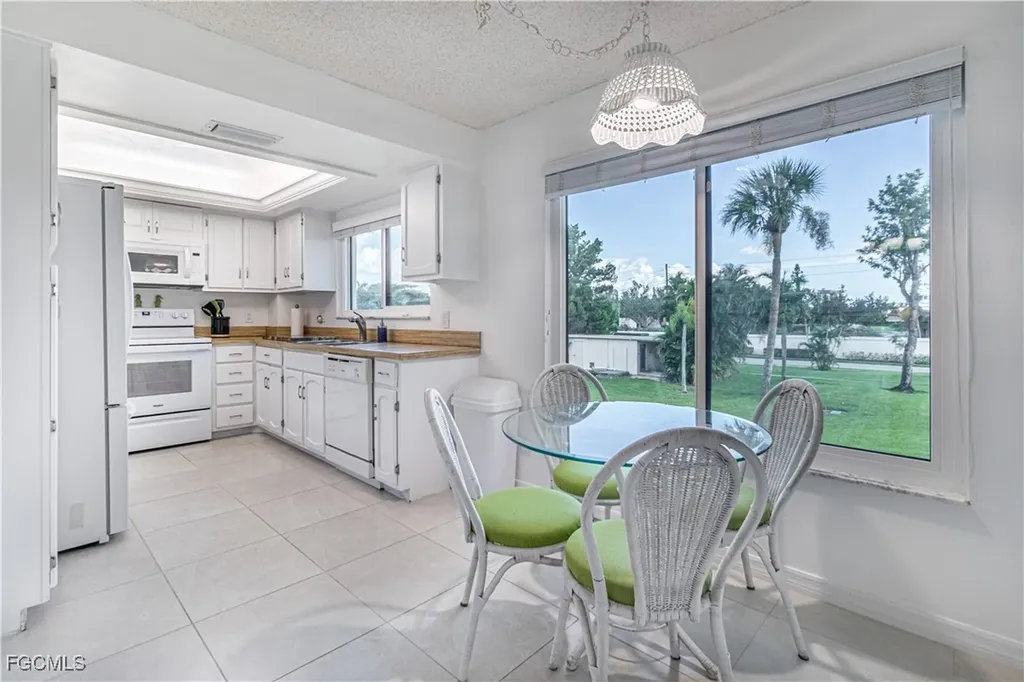 7402 Lake Breeze Drive Fort Myers FL 33907