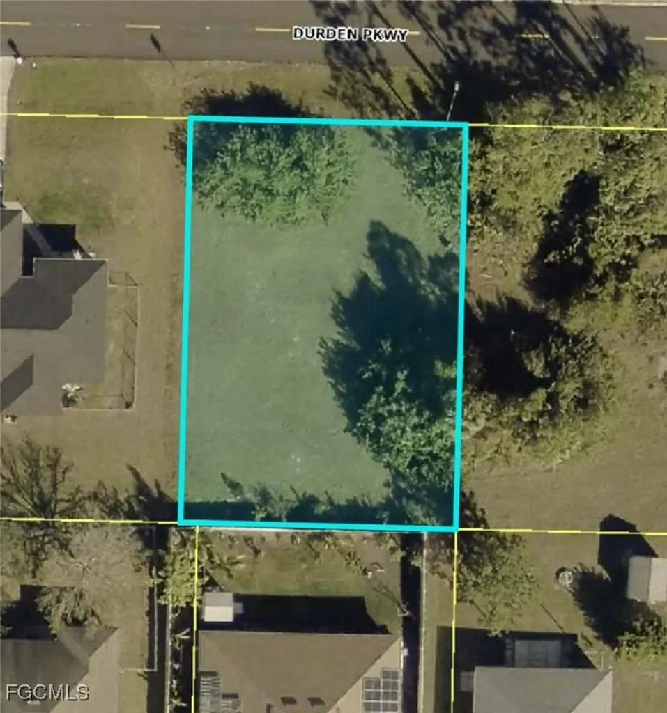 1626 Durden Parkway Cape Coral FL 33909