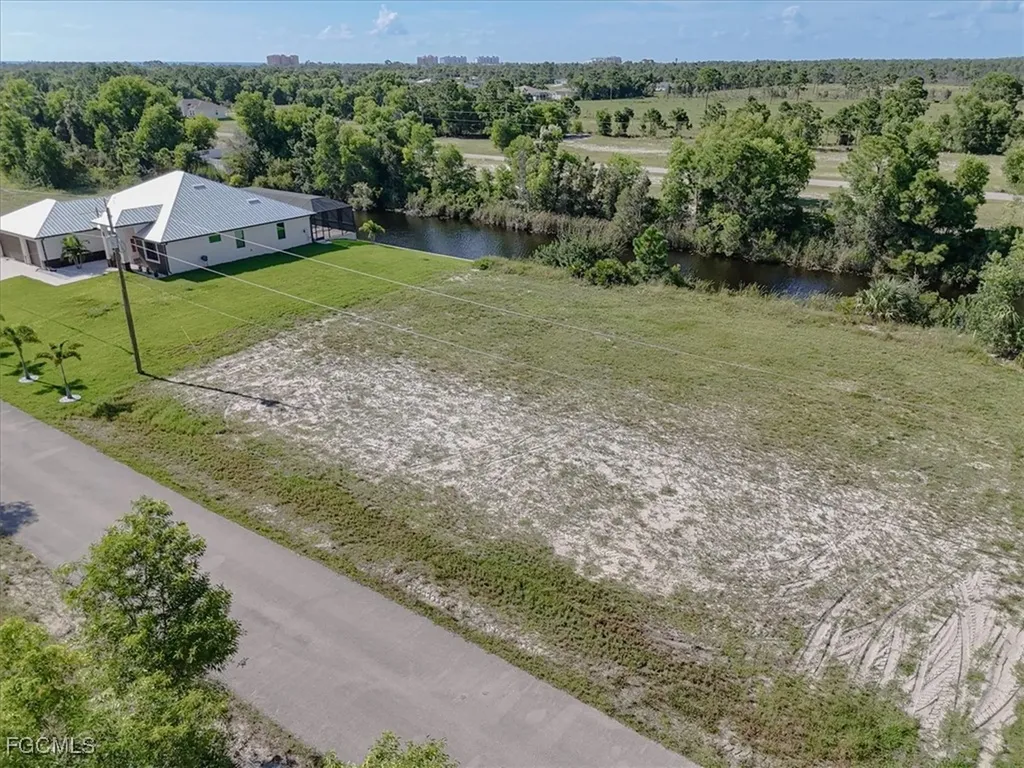 3423 NW 46th Lane Cape Coral FL 33993