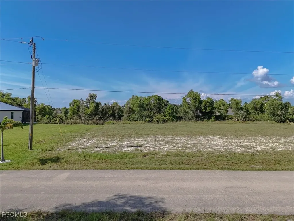 3423 NW 46th Lane Cape Coral FL 33993