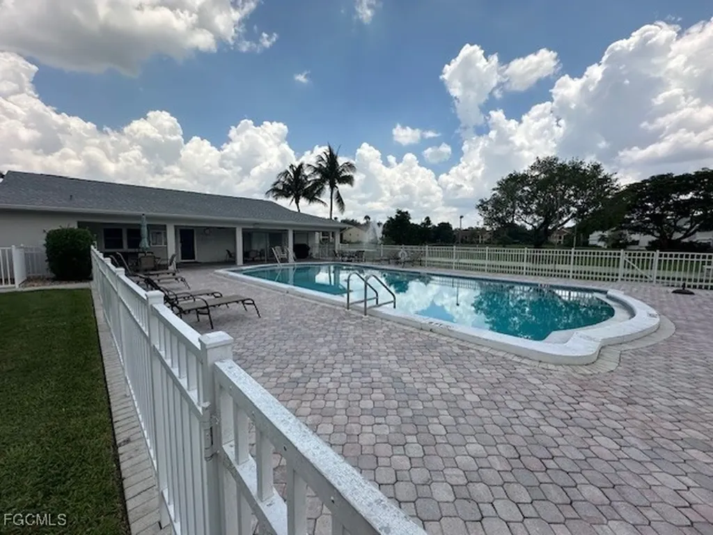 1830 Brantley Road Fort Myers FL 33907