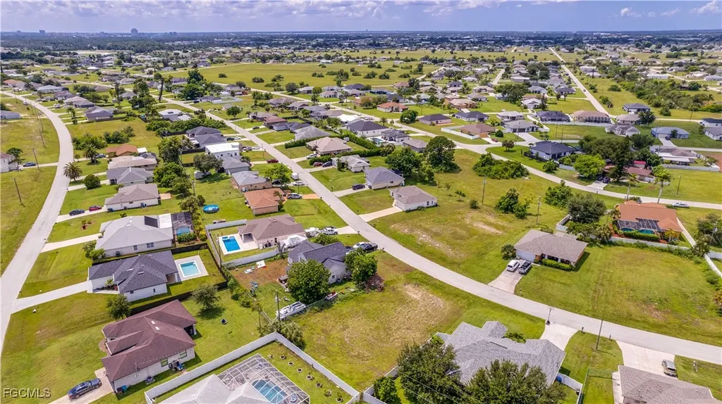 1853 NE 22nd Terrace Cape Coral FL 33909