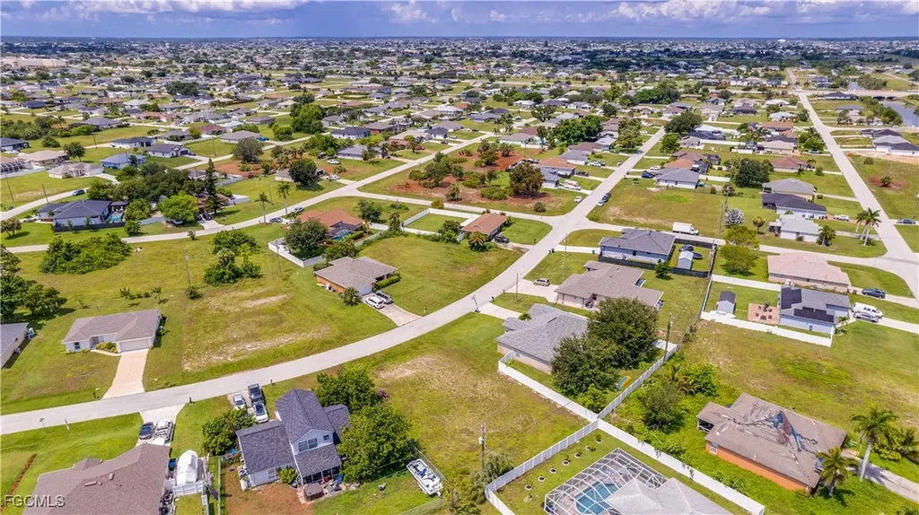 1853 NE 22nd Terrace Cape Coral FL 33909