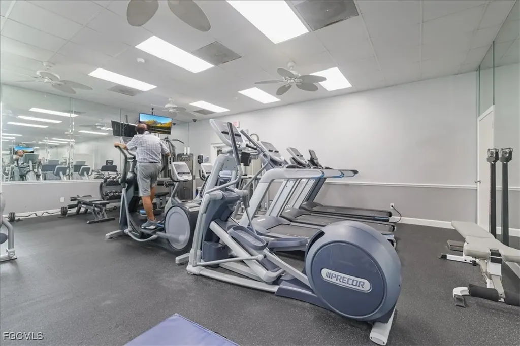 8207 Breton Circle Fort Myers FL 33912