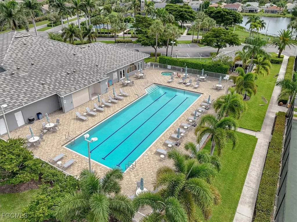 8207 Breton Circle Fort Myers FL 33912