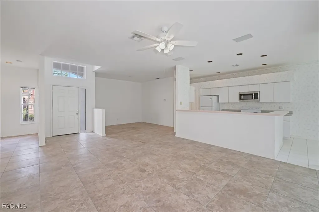 8207 Breton Circle Fort Myers FL 33912