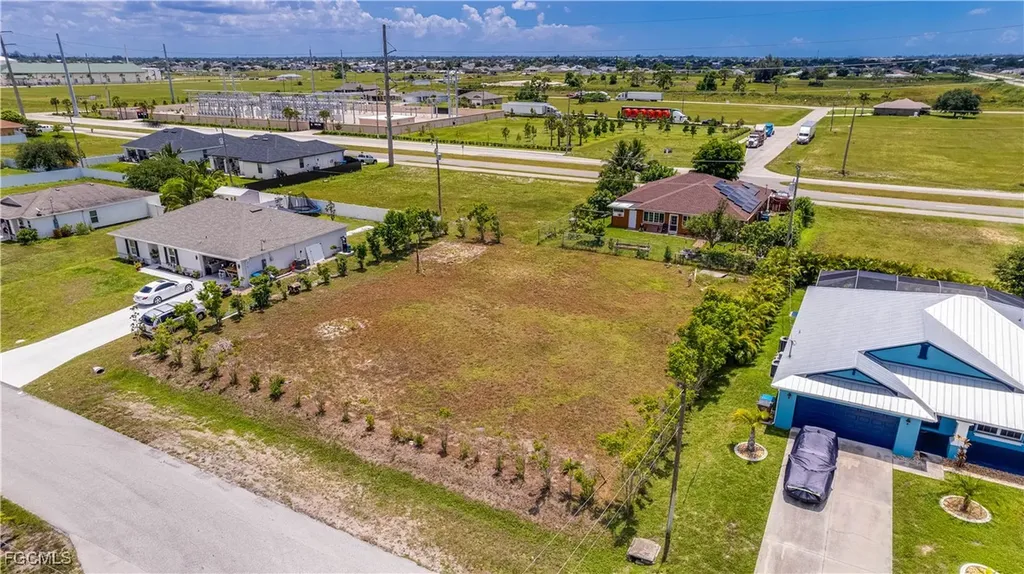 1514 NW 24th Terrace Cape Coral FL 33993