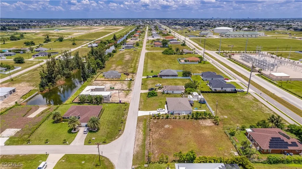 1514 NW 24th Terrace Cape Coral FL 33993