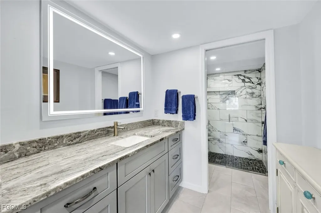 16484 Timberlakes Drive Fort Myers FL 33908