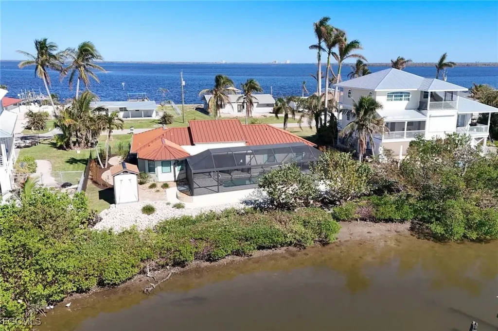 2281 8th Avenue St. James City FL 33956