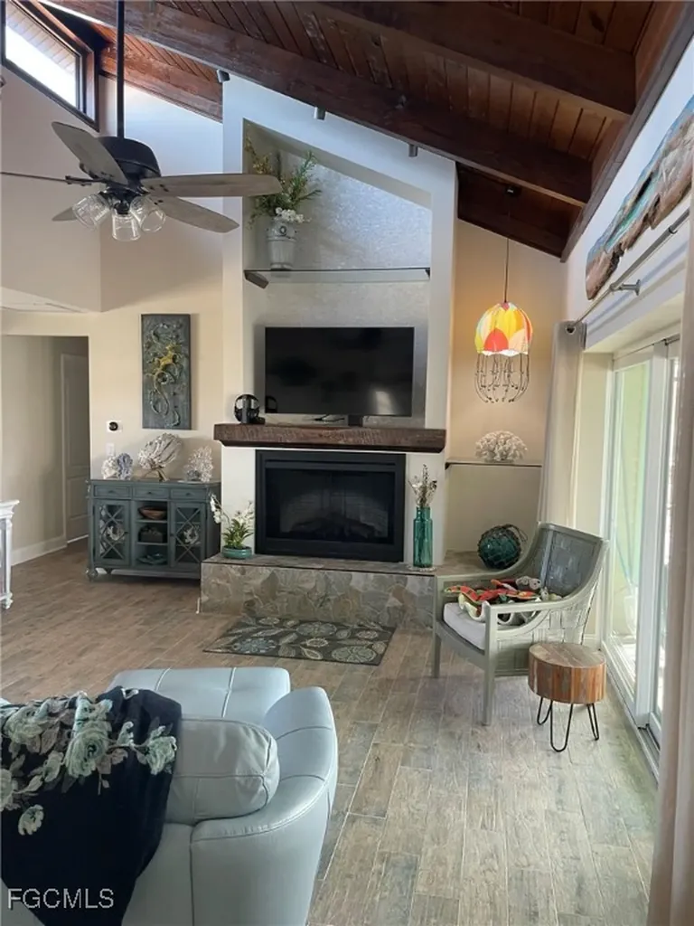 2281 8th Avenue St. James City FL 33956